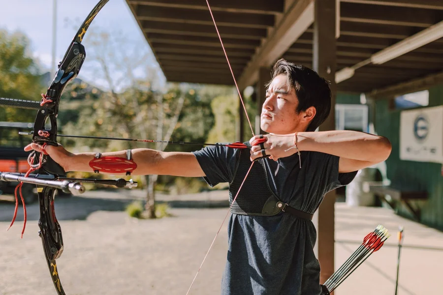 Arrow flexing in flight slow motion arrow flex flight release archery
