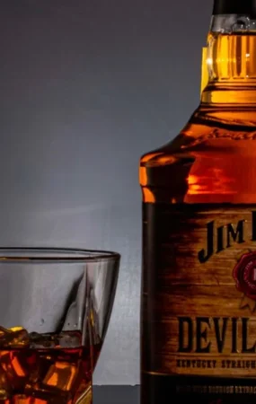 Little Book Infinite: Whiskey Blend Guide & Review